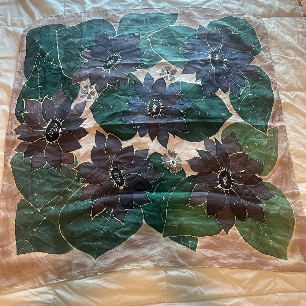 Floral Patterned Scarf - image 2